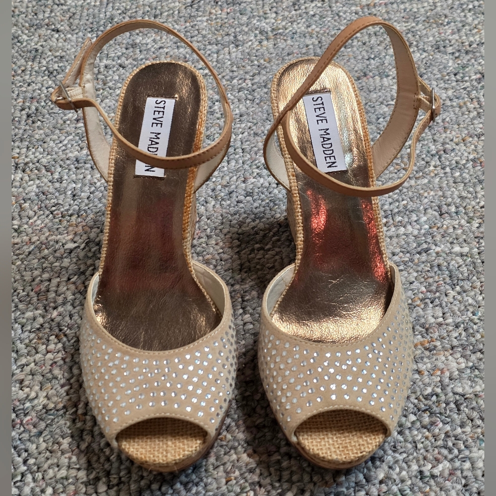 Steve Madden Glitery Tan Cork Wedge Sandal 7